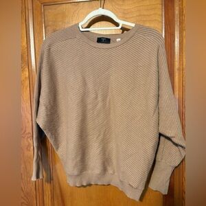 Tahari Women’s Dolman Sweater in Tan